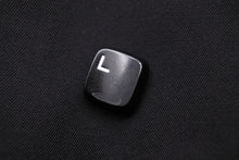 Load image into Gallery viewer, CHANEL シャネル テーラードジャケット P15640V08543 フランス製 ウール シルク ブラック サイズ36 美品 中古 51440