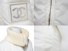 Load image into Gallery viewer, CHANEL シャネル スポーツライン リブニット 切り替え ダウン コート 00A ココマーク P16402W02678 サイズ36 中古 51470