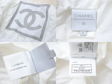 Load image into Gallery viewer, CHANEL シャネル スポーツライン リブニット 切り替え ダウン コート 00A ココマーク P16402W02678 サイズ36 中古 51470