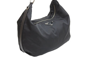 極美品 PRADA プラダ ショルダーバック ハンドバッグ プレートロゴ ブラック 黒 ナイロン 中古 51595