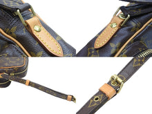 Load image into Gallery viewer, LOUIS VUITTON ルイ・ヴィトン ショルダーバッグ アマゾン ポシェット M45236 PVC レザー ブラウン ゴールド金具 美品 中古 51609