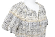 Load image into Gallery viewer, CHANEL シャネル ジャケット レディース P57900V43835 ホワイト グレー ツイード サイズ36 ゴールド金具 美品 中古 51652