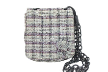 Load image into Gallery viewer, CHANEL シャネル ショルダーバッグ チェーンショルダー 10番台 2005年 ツイード グレー カメリア 美品 中古 51679