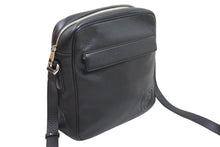 Load image into Gallery viewer, GUCCI グッチ ショルダーバッグ GGロゴ ブラック レザー 337084 シルバー金具 イタリア製 美品 中古 51715