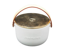 Load image into Gallery viewer, LOUIS VUITTON ルイヴィトン L&#39;AIR DU JARDIN EN MAI キャンドル 香りのろうそく ホワイト ゴールド 220g 中古 51744