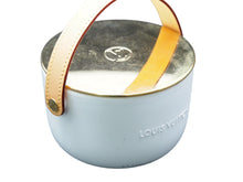 Load image into Gallery viewer, LOUIS VUITTON ルイヴィトン L&#39;AIR DU JARDIN EN MAI キャンドル 香りのろうそく ホワイト ゴールド 220g 中古 51744