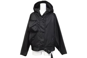未使用品 PRADA プラダ ジャケット レディース ブラック RENYLON サイズ36 291943 S211 1WQ8 シルバー金具 中古 51859