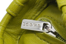 Load image into Gallery viewer, LOEWE ロエベ コインケース チャーム セット ミニ アナグラム レザー グリーン シルバー金具 美品 中古 51892