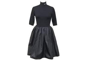 PRADA プラダ Re-Nylon ギャバジン ワンピース P3E32_1YZ8_F0806_S_211 ブラック サイズ38 美品 中古 51936