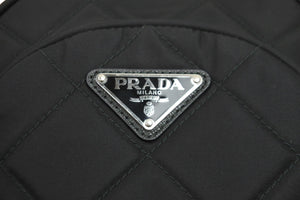 PRADA プラダ リュック デイパック バックパック 1BZ066 ブラック TESSUTO IMPUNTU シルバー金具 美品 中古 51966