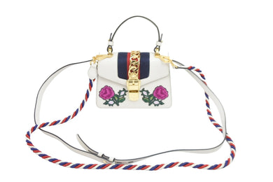 GUCCI グッチ 2WAYショルダーバッグ シルヴィ 470270 ホワイト シェリーライン 花刺繍 ゴールド金具 美品 中古 51998