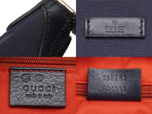 Load image into Gallery viewer, GUCCI グッチ ワンショルダーバッグ A9235658 レザー キャンバス ネイビー ホワイト レッド ゴールド金具 美品 中古 52006