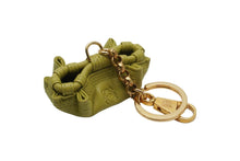 Load image into Gallery viewer, LOEWE ロエベ チャーム アクセサリー 小物 アナグラム ナッパレザー グリーン ゴールド金具 美品 中古 52019