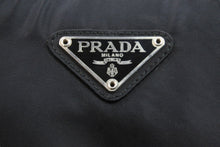 画像をギャラリービューアに読み込む, PRADA プラダ ハンドバッグ ボストンバッグ トートバッグ トライアングルロゴ ナイロン ブラック シルバー 美品 中古 52071