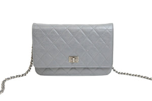 CHANEL シャネル 長財布 チェーンウォレット フラップ 12番台 2008年 グレインカーフレザー グレー シルバー金具 美品 中古 52095