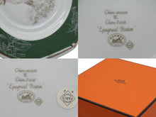 Load image into Gallery viewer, 未使用品 HERMES エルメス 食器 カップソーサ 陶器 犬 イングリッシュセッター犬 ホワイト グリーン 中古 52189