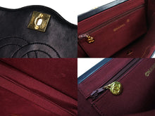 Load image into Gallery viewer, CHANEL シャネル マトラッセ ショルダーバッグ ネイビー 0番台 チェーン ラムスキン 中古 52248