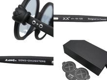Load image into Gallery viewer, KAWS カウズ×SONS+DAUGHTERS サングラス メガネ キッズ用 ラウンド型 41-18-120 プラスチック ブラック 中古 52274
