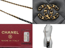 Load image into Gallery viewer, CHANEL シャネル スマホケース チェーンショルダー カーフスキン 30番台 ゴールド×シルバー金具 美品 中古 52340