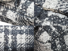 Load image into Gallery viewer, CHANEL シャネル ショルダーバッグ 18番台 2014 ツイード柄 チェーンショルダー グレー ナイロン シルバー金具 美品 中古 52341