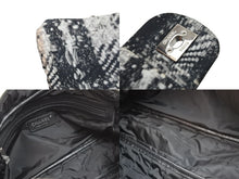 Load image into Gallery viewer, CHANEL シャネル ショルダーバッグ 18番台 2014 ツイード柄 チェーンショルダー グレー ナイロン シルバー金具 美品 中古 52341