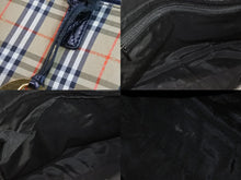 Load image into Gallery viewer, BURBERRY バーバリー トートバッグ ノバチェック柄 コットンキャンバス チャーム付き ゴールド金具 美品 中古 52343