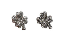 Load image into Gallery viewer, CHANEL シャネル ピアス クローバー モチーフ アクセサリー 小物 7g 03A フランス製 ラインストーン SS 美品 中古 52370