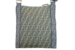 FENDI フェンディ ショルダーバッグ 8BH006 00NY0 FORT2 サコッシュ ズッカ ブラウン ナイロン ゴールド金具 良品 中古 52420