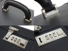 Load image into Gallery viewer, PRADA プラダ メイクボックス 化粧ケース コスメ トランク 大容量 ミラー付き 鏡 黒 美品 中古 52425