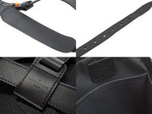 Load image into Gallery viewer, 極美品 LOUIS VUITTON ルイヴィトン ショルダーバッグ M53298 ユティリティ・サイドバッグ トリヨン ブラック金具 中古 52480