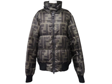 FENDI フェンディ ズッカ柄 ダウンジャケット グリーン ロゴ アウター フード FW0327 XJ0 サイズ50 美品 中古 52502
