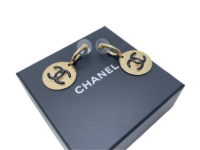 CHANEL シャネル メタルサークルピアス フープピアス ココマーク 22AW L22A刻印 ゴールド ブラック 7ｇ レディース 美品 中古 52548