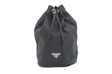 PRADA プラダ 巾着ポーチ NERO トライアングルロゴ ITALY製 テスート ブラック シルバー金具 美品 中古 52625 