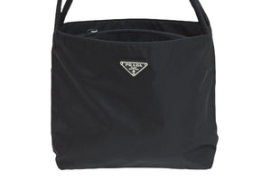 PRADA プラダ トートバッグ B6243 ブラック ナイロン トライアングルロゴプレート シルバー金具 美品 中古 52630