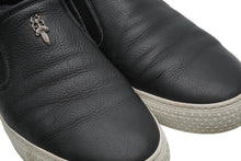 Load image into Gallery viewer, CHROME HEARTS クロムハーツ スニーカー スリッポン ローファー 42 レザー シルバー925 ガンメンタル金具 ブラック 良品 中古 52655