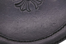 Load image into Gallery viewer, CHROME HEARTS クロムハーツ 雑貨 丸型 コースター グラス置き CHプラス ブラック レザー 美品 中古 52724