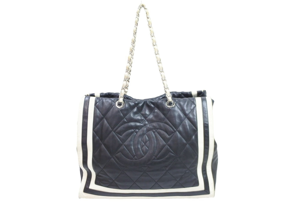 CHANEL シャネル ココマーク チェーントートバッグ 13番台 ラムスキン ブラック ホワイト シルバー金具 中古 52760