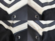 Load image into Gallery viewer, CHANEL シャネル ココマーク チェーントートバッグ 13番台 ラムスキン ブラック ホワイト シルバー金具 中古 52760