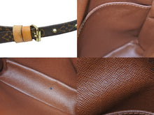 Load image into Gallery viewer, LOUIS VUITTON ルイ・ヴィトン モノグラム ダヌーブ ショルダーバッグ M45266 ブラウン ゴールド金具 美品 中古 52777