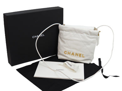 新品同様 CHANEL22 シャネル ショルダーバッグ チェーンショルダーバッグ カーフスキン AS3980 ホワイト ゴールド金具 中古 52781