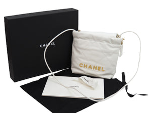新品同様 CHANEL22 シャネル ショルダーバッグ チェーンショルダーバッグ カーフスキン AS3980 ホワイト ゴールド金具 中古 52781