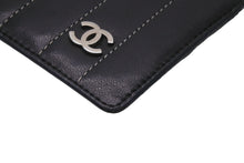 Load image into Gallery viewer, CHANEL シャネル パスケース カードケース ココマーク フランス製 レザー ブラック シルバー金具 良品 中古 52931