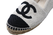 Load image into Gallery viewer, CHANEL シャネル ココマーク エスパドリーユ G29762 スリッポン ホワイト ブラック 36サイズ 23cm 中古 53077