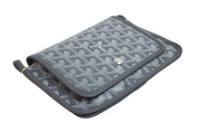 Load image into Gallery viewer, 新品未使用 GOYARD ゴヤール ショルダーバッグ プリュメ ポーチウォレット グレー PVC レザー シルバー金具 中古 53142