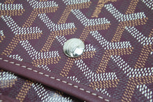 Load image into Gallery viewer, 新品未使用 GOYARD ゴヤール ショルダーバッグ プリュメ ポーチウォレット ワインレッド PVC レザー シルバー金具 中古 53147 正規品