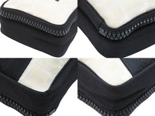 Load image into Gallery viewer, CHANEL シャネル ショルダーバッグ A22059 ココマーク スポーツライン ドレイク愛用 8番台 美品 中古 53156