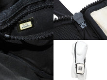 Load image into Gallery viewer, CHANEL シャネル ショルダーバッグ A22059 ココマーク スポーツライン ドレイク愛用 8番台 美品 中古 53156