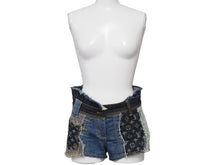 Load image into Gallery viewer, LOUIS VUITTON ルイヴィトン ショートパンツ デニムパッチワーク RW071B WKPA37CF7 ブルー サイズ34 美品 中古 53184
