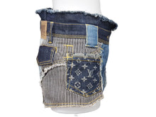 Load image into Gallery viewer, LOUIS VUITTON ルイヴィトン ショートパンツ デニムパッチワーク RW071B WKPA37CF7 ブルー サイズ34 美品 中古 53184