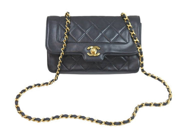 CHANEL シャネル マトラッセ シングルフラップチェーンショルダーバッグ 2番台 ラムスキン 22cm 変形 ブラック ゴールド金具 53190